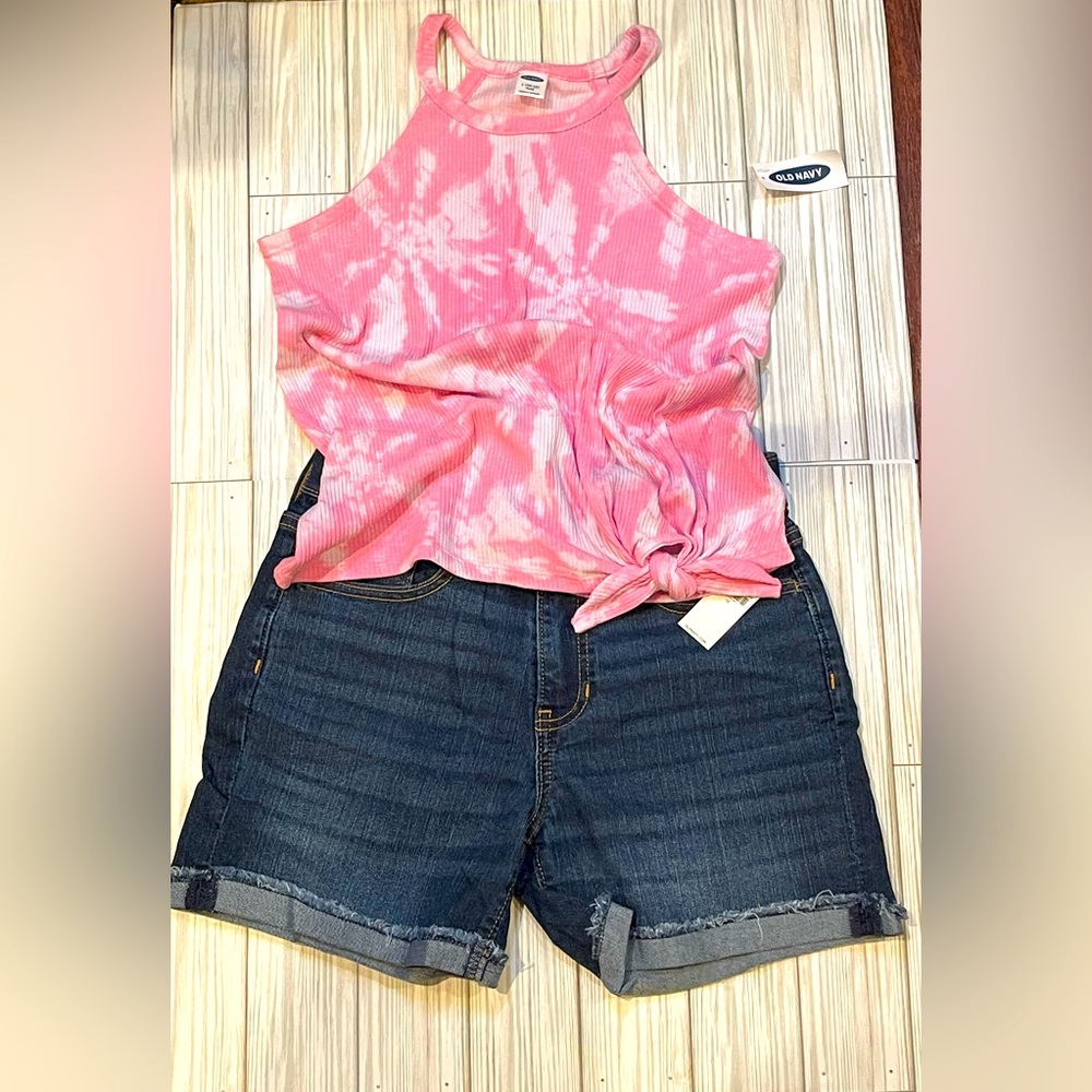 NWT TANK TOP WITH JEAN SHORTS BUNDLE